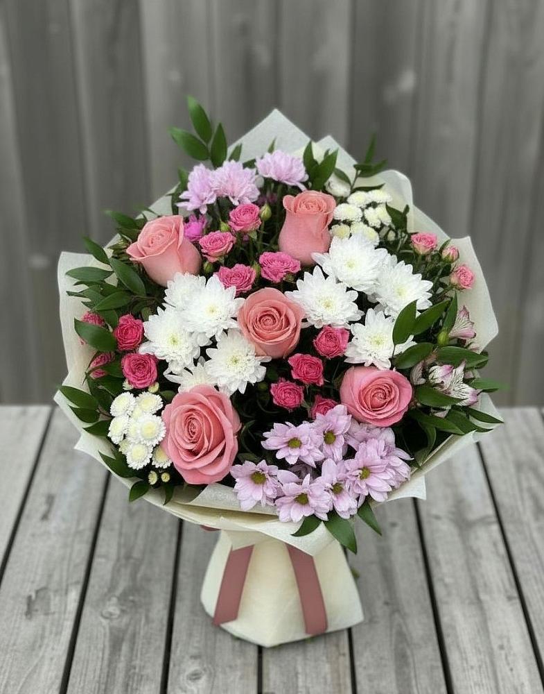 Букет цветов из: Альстромерии, Гвоздики, Розы и Хризантемы в Калтасы