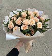 Букет Кремовые розы Латте в Калтасы