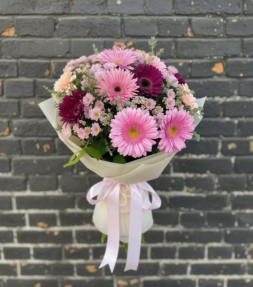 Букет цветов из: Герберы и Хризантемы в Калтасы
