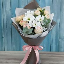 Букет цветов из:  Хризантемы и Розы #REPLACE_PRED# Калтасы