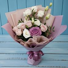 Букет цветов из:  Розы и Лизиантусы в Калтасы