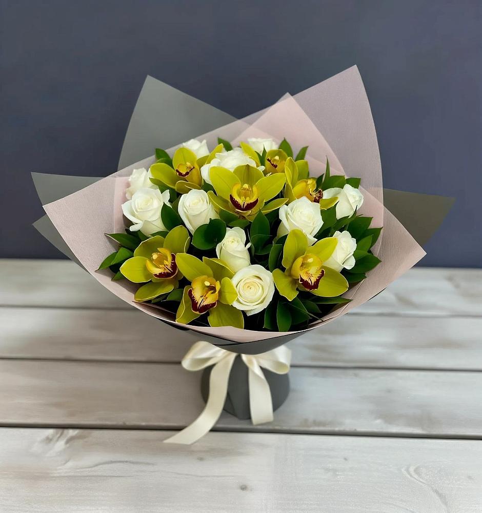 Букет цветов из: Орхидеи и Розы в Калтасы