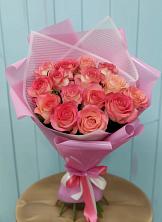 Букет 15 Розовых роз Равель в Калтасы